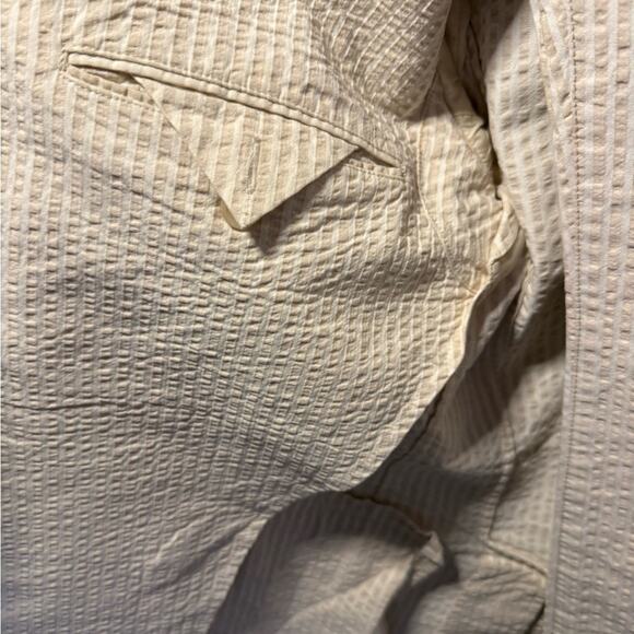 Theory Cream& white Suit-jacket & pants Coat with Seersucker Texture - Picture 7 of 7